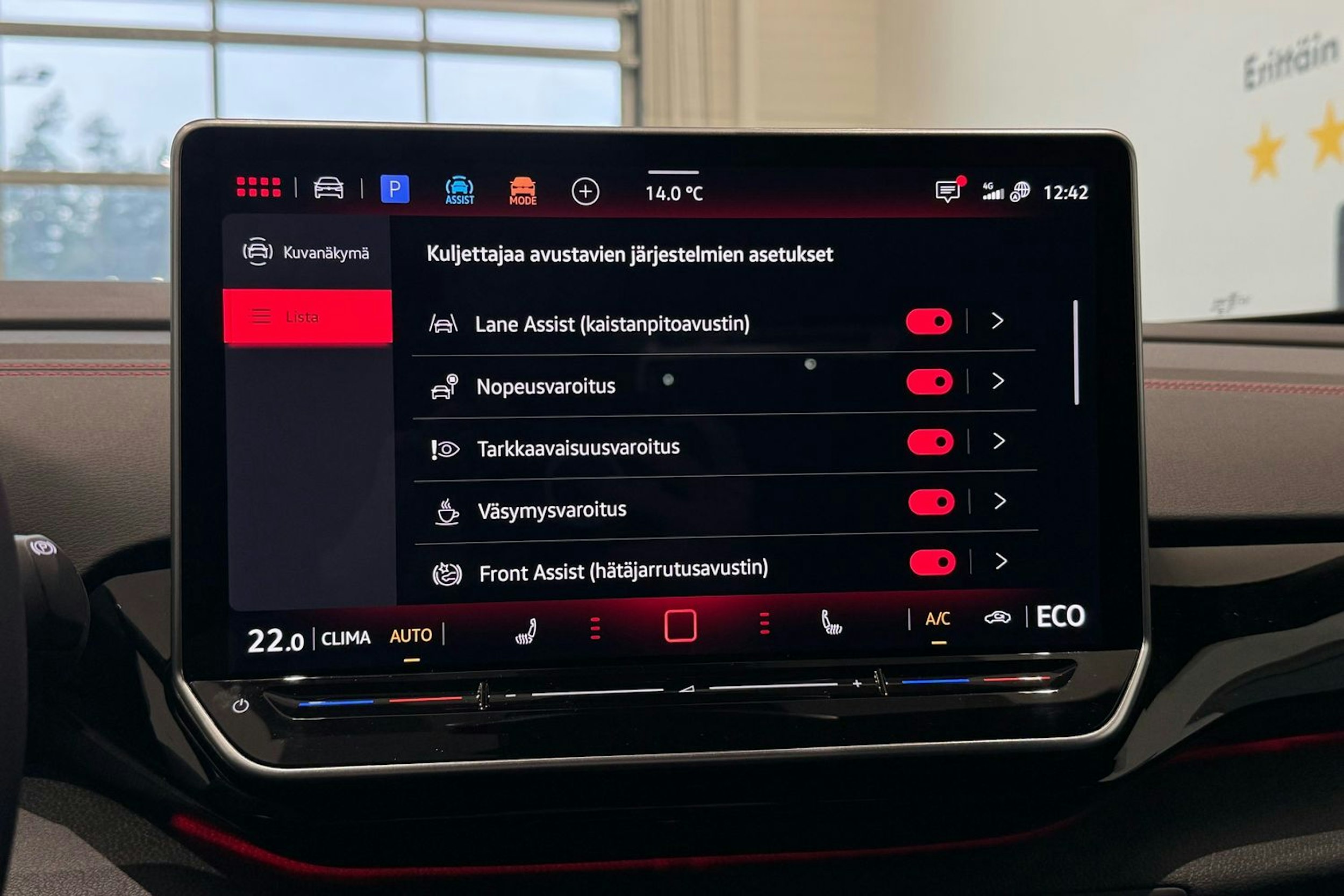 met. musta Volkswagen ID.4 2026 kuva 24.