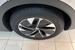 harmaa Volkswagen ID.4 2026 kuva 10.