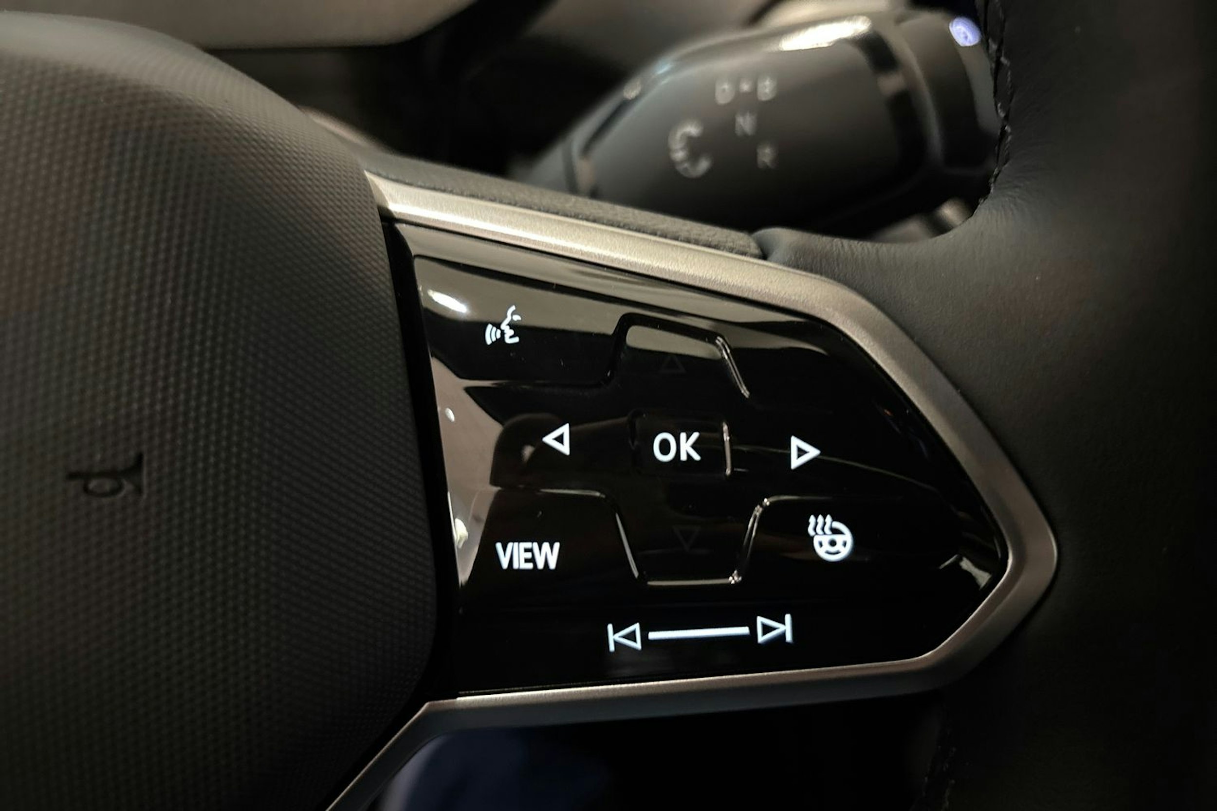 harmaa Volkswagen ID.4 2026 kuva 13.