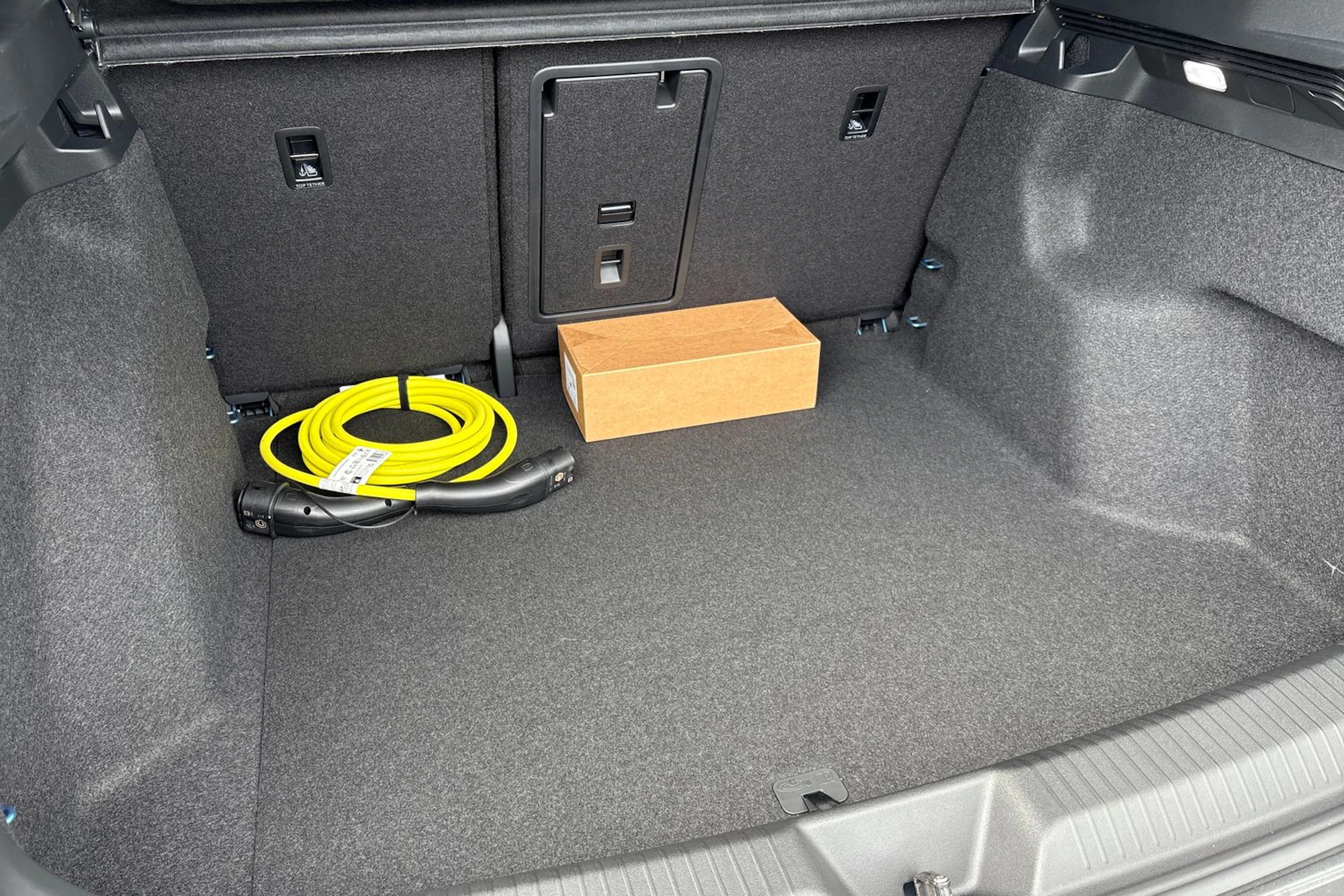 sininen Volkswagen ID.4 2026 kuva 20.