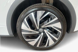 valkoinen Volkswagen ID.4 2026 kuva 9.