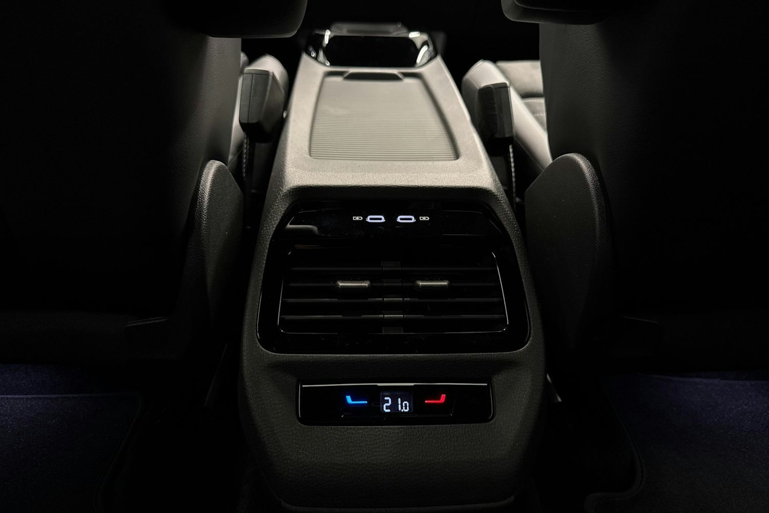 met. sininen Volkswagen ID.4 2026 kuva 7.