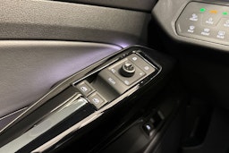 met. sininen Volkswagen ID.4 2026 kuva 13.