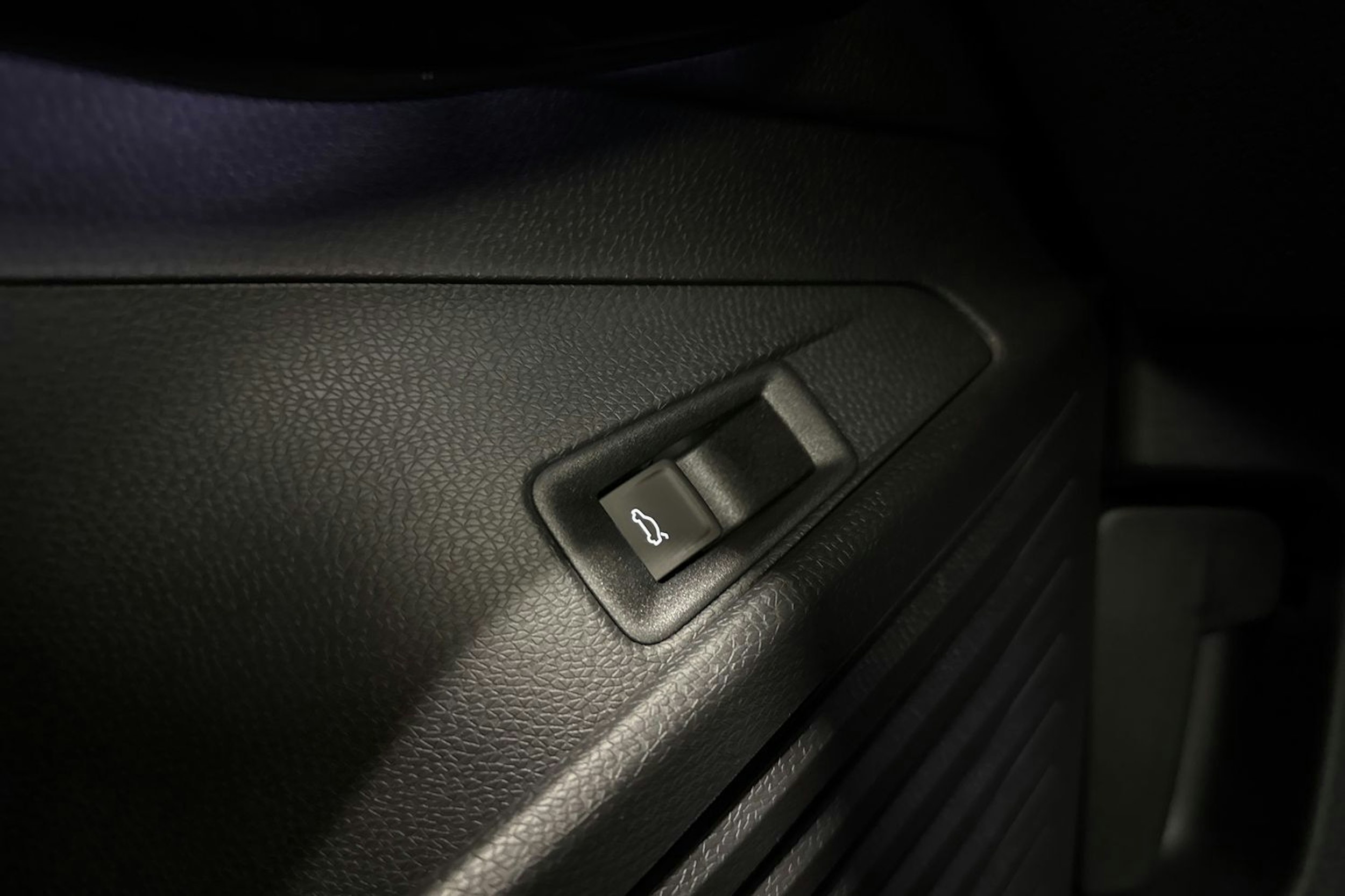 met. sininen Volkswagen ID.4 2026 kuva 14.