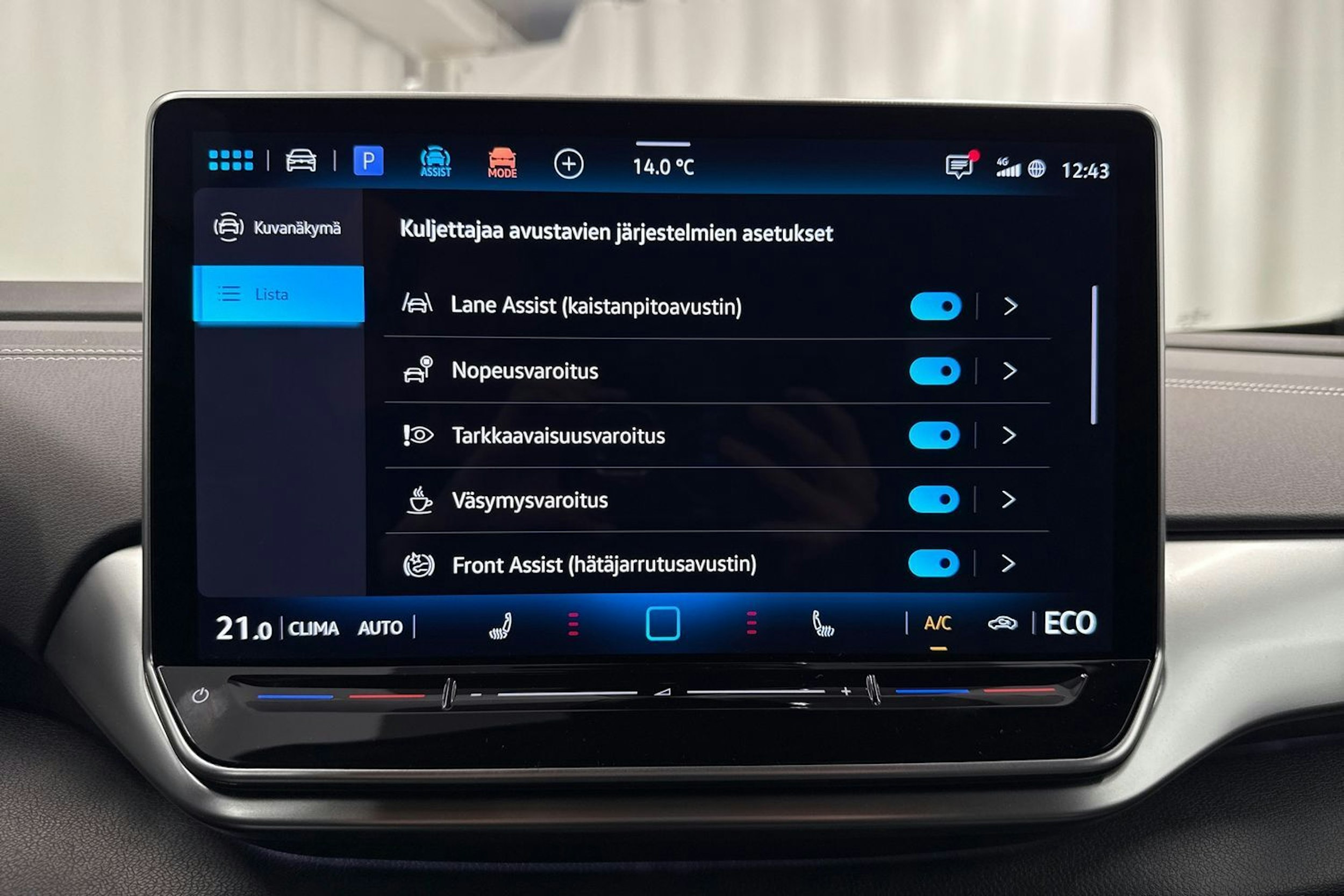 met. sininen Volkswagen ID.4 2026 kuva 18.