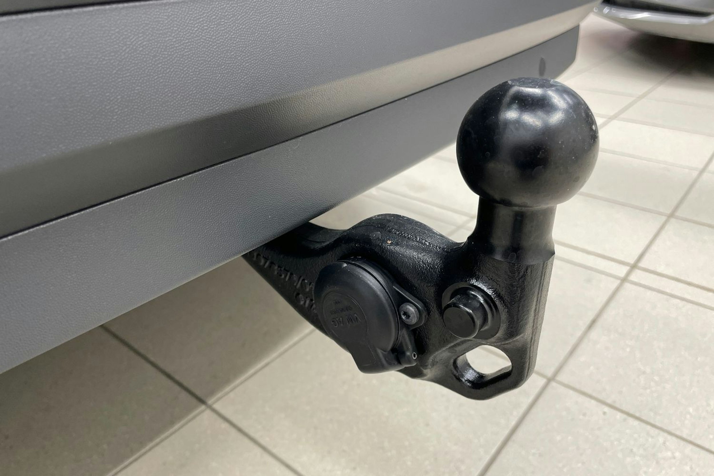 valkoinen Volkswagen ID.4 2026 kuva 14.