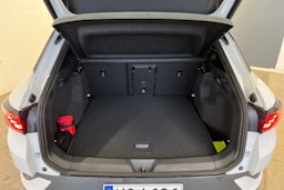 valkoinen Volkswagen ID.4 2026 kuva 11.