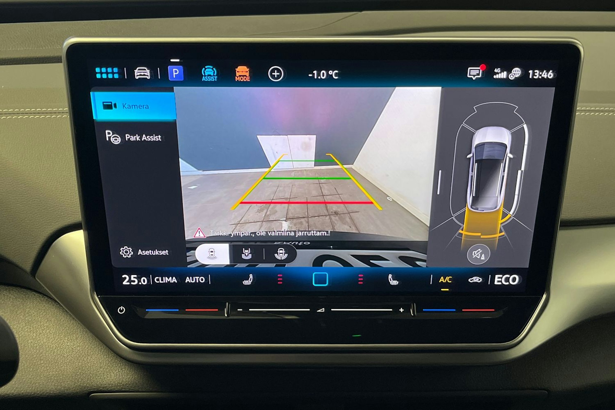 valkoinen Volkswagen ID.4 2026 kuva 16.