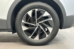 harmaa Volkswagen ID.4 2026 kuva 10.