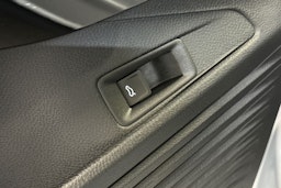 harmaa Volkswagen ID.4 2026 kuva 15.