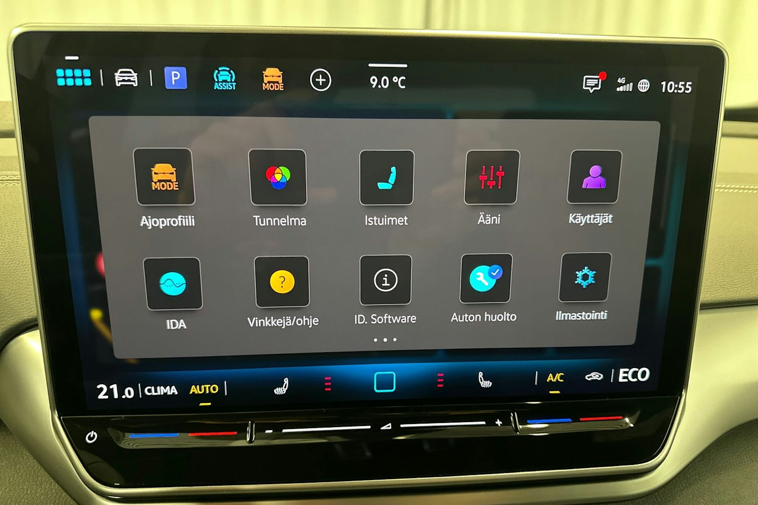 harmaa Volkswagen ID.4 2026 kuva 24.