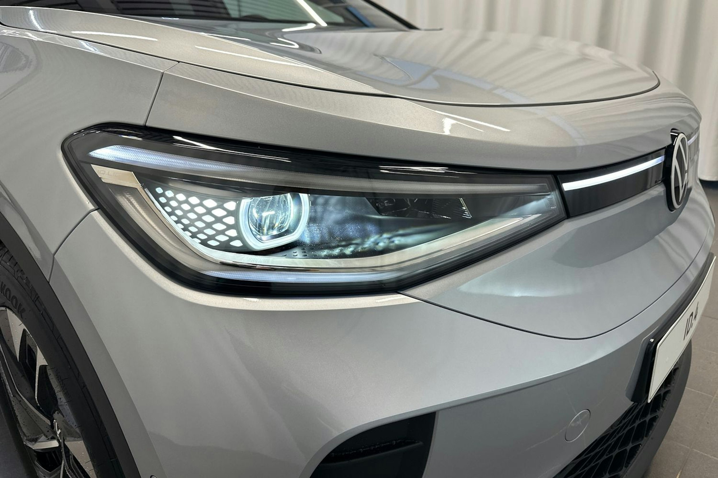 harmaa Volkswagen ID.4 2026 kuva 33.