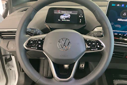 valkoinen Volkswagen ID.4 2026 kuva 13.