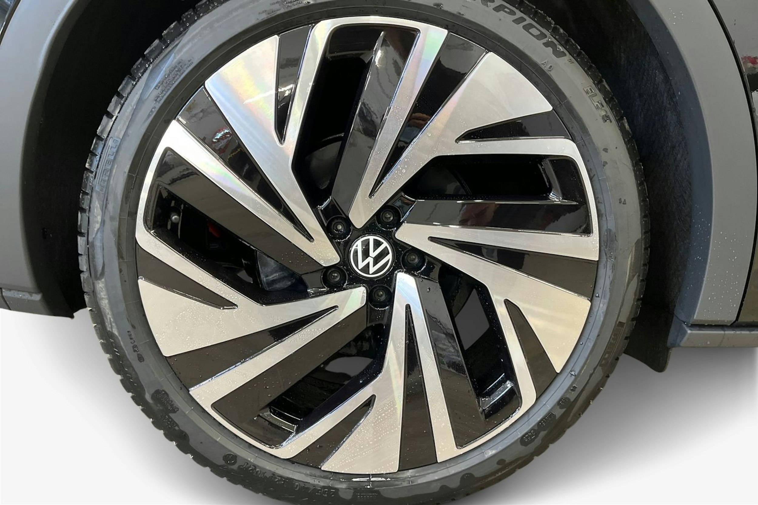 musta Volkswagen ID.4 2026 kuva 9.