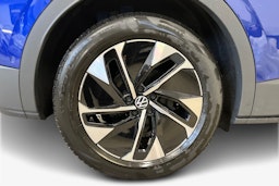 sininen Volkswagen ID.4 2026 kuva 9.