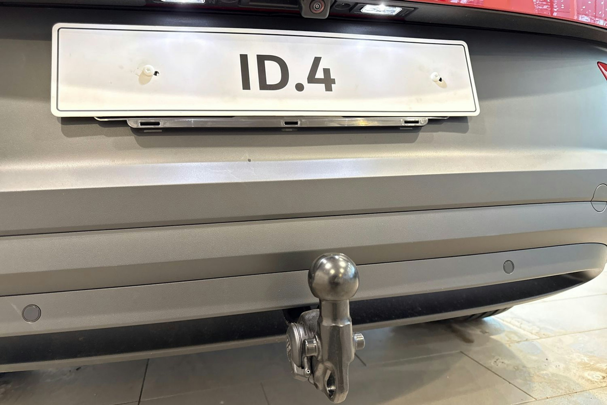 punainen Volkswagen ID.4 2026 kuva 13.