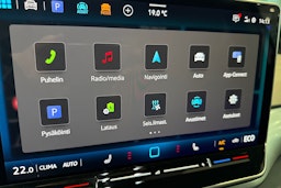 punainen Volkswagen ID.4 2026 kuva 15.