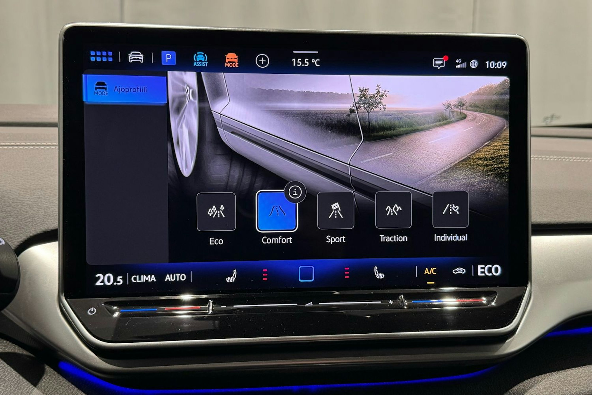 met. sininen Volkswagen ID.4 2026 kuva 28.