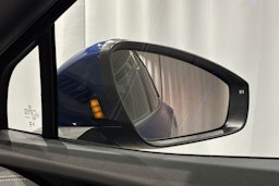 met. sininen Volkswagen ID.4 2026 kuva 32.