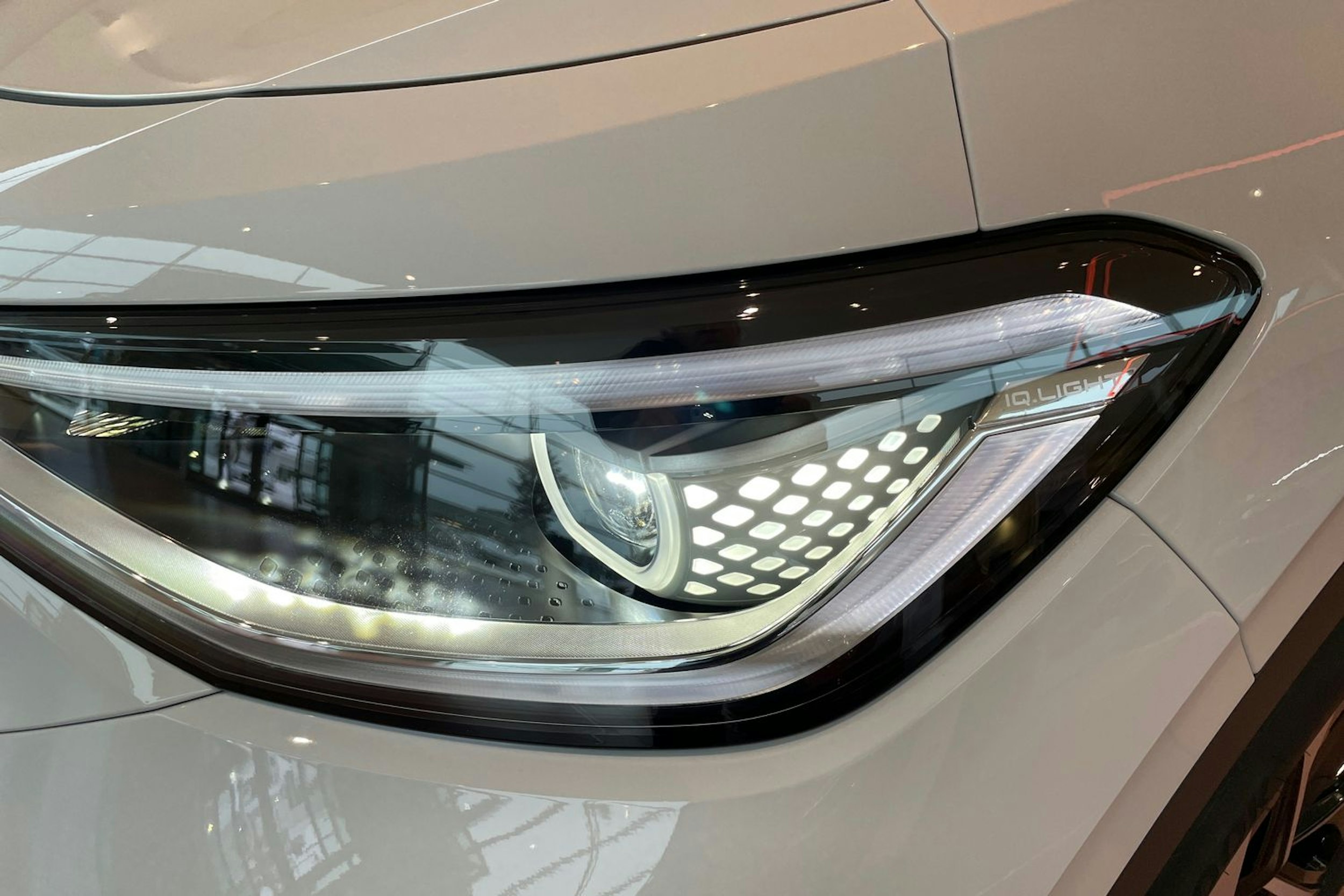 valkoinen Volkswagen ID.4 2026 kuva 11.