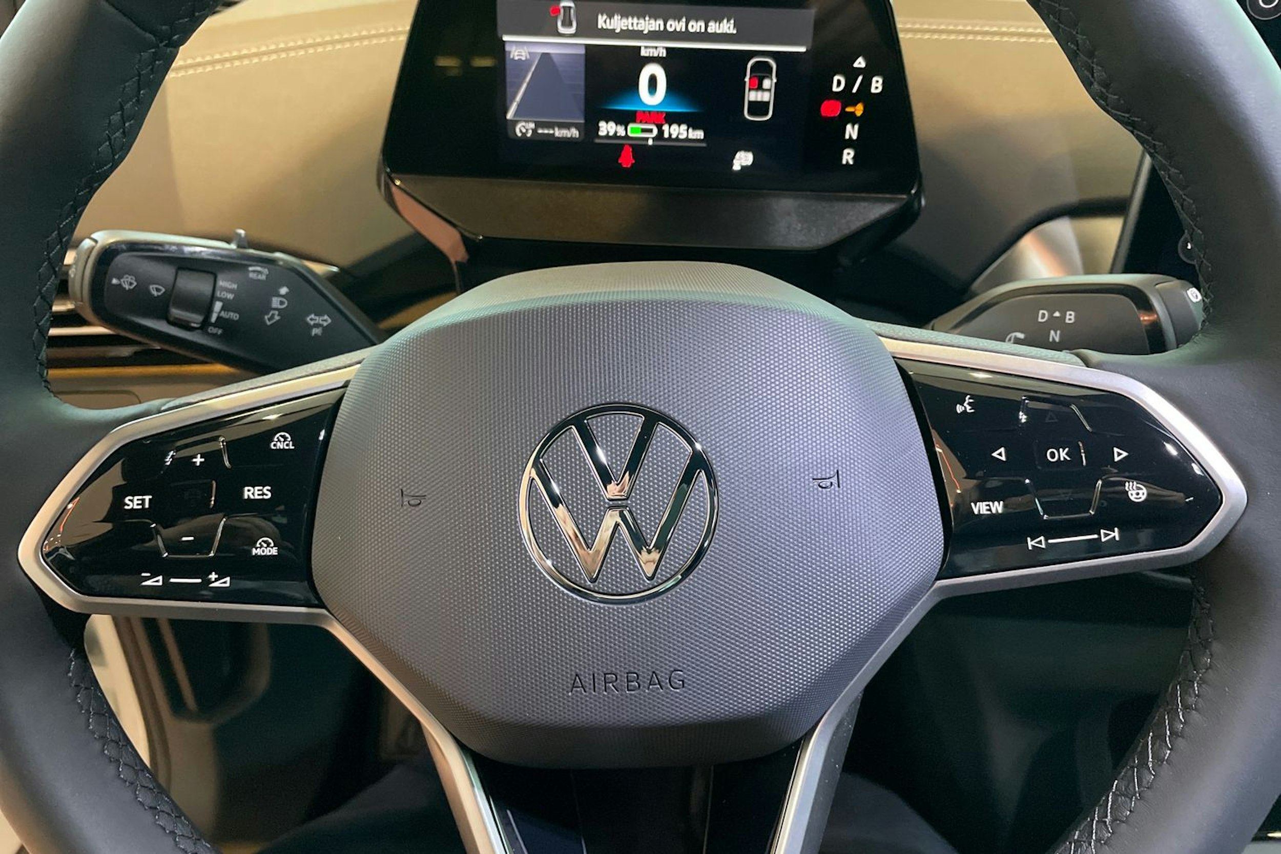 valkoinen Volkswagen ID.4 2026 kuva 16.