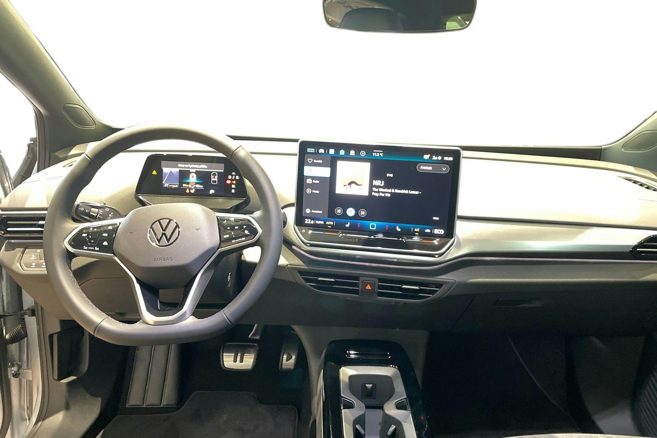 met. harmaa Volkswagen ID.4 2026 kuva 7.