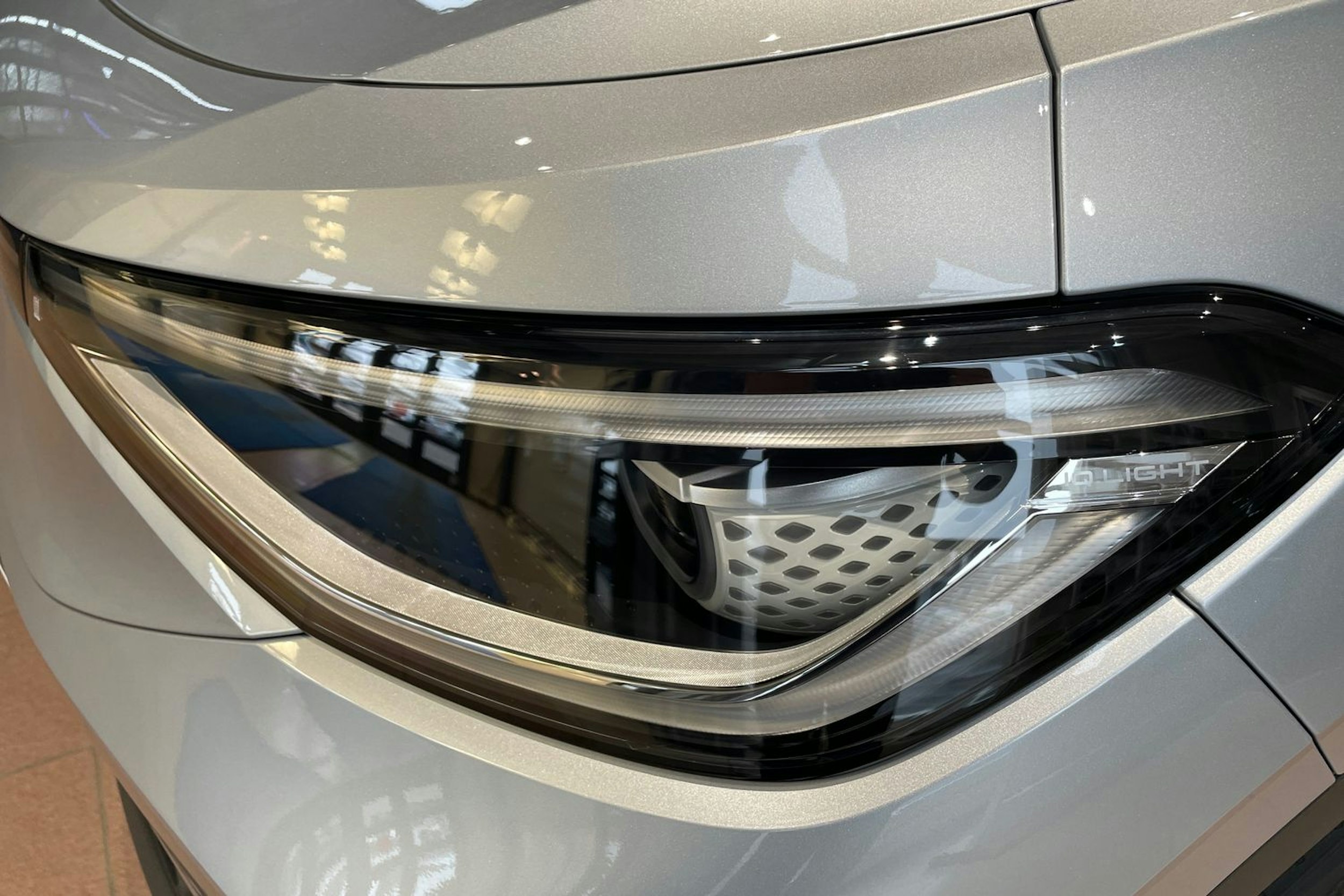 met. harmaa Volkswagen ID.4 2026 kuva 16.