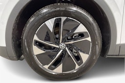 valkoinen Volkswagen ID.4 2026 kuva 11.