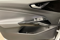 valkoinen Volkswagen ID.4 2026 kuva 17.