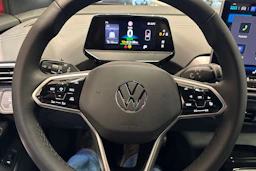 punainen Volkswagen ID.4 2026 kuva 13.