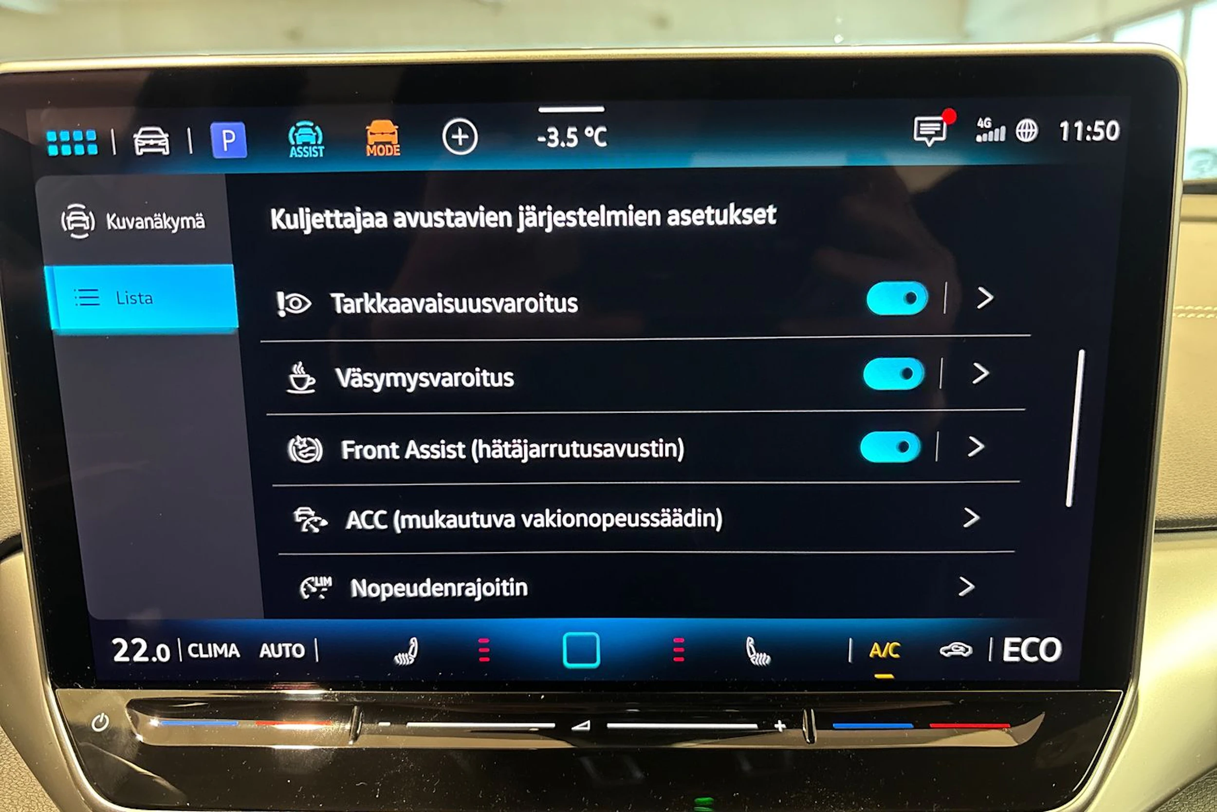 punainen Volkswagen ID.4 2026 kuva 19.