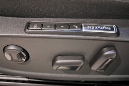 harmaa Volkswagen ID.4 2026 kuva 12.