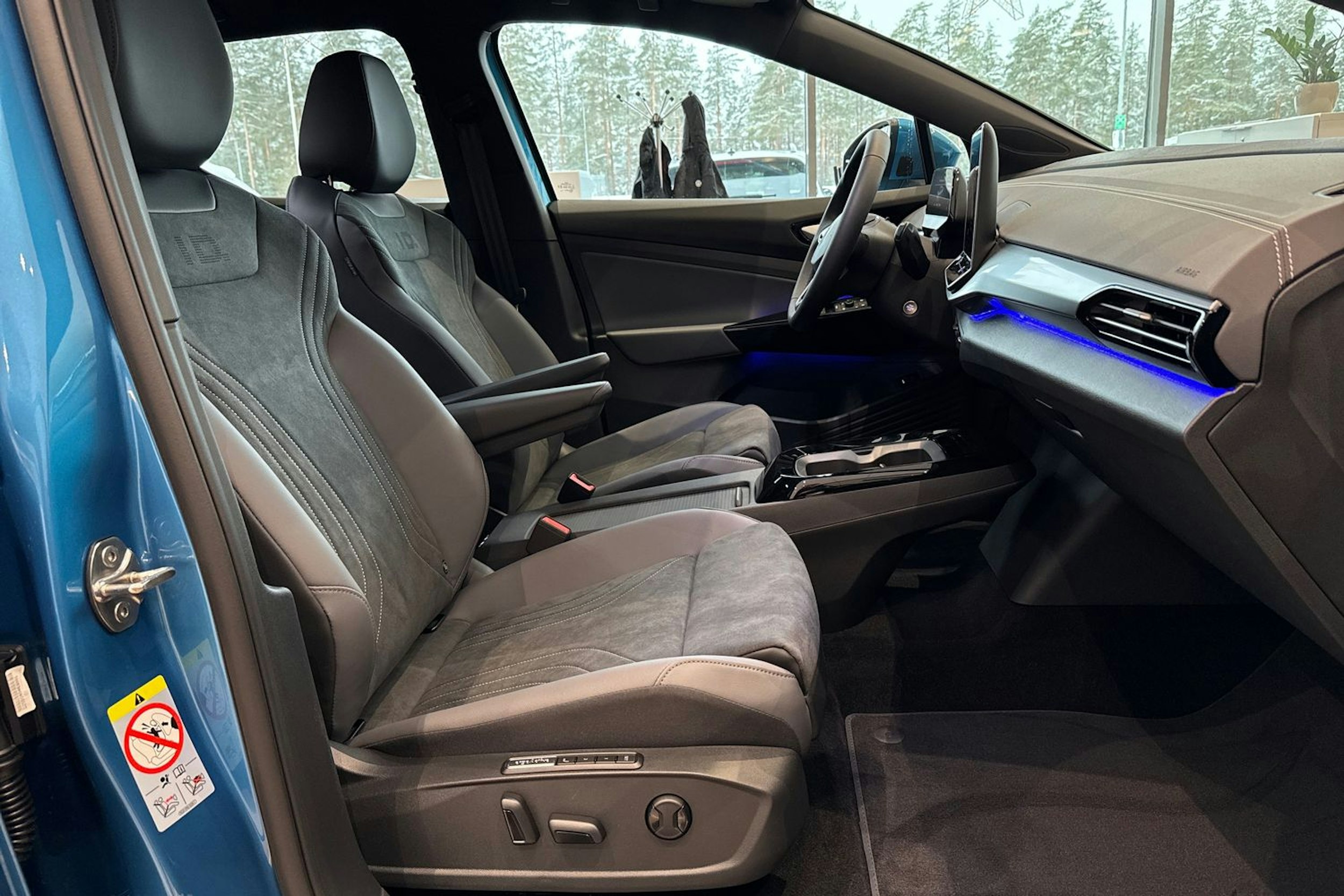 met. sininen Volkswagen ID.4 2026 kuva 15.