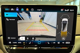 valkoinen Volkswagen ID.4 2026 kuva 18.