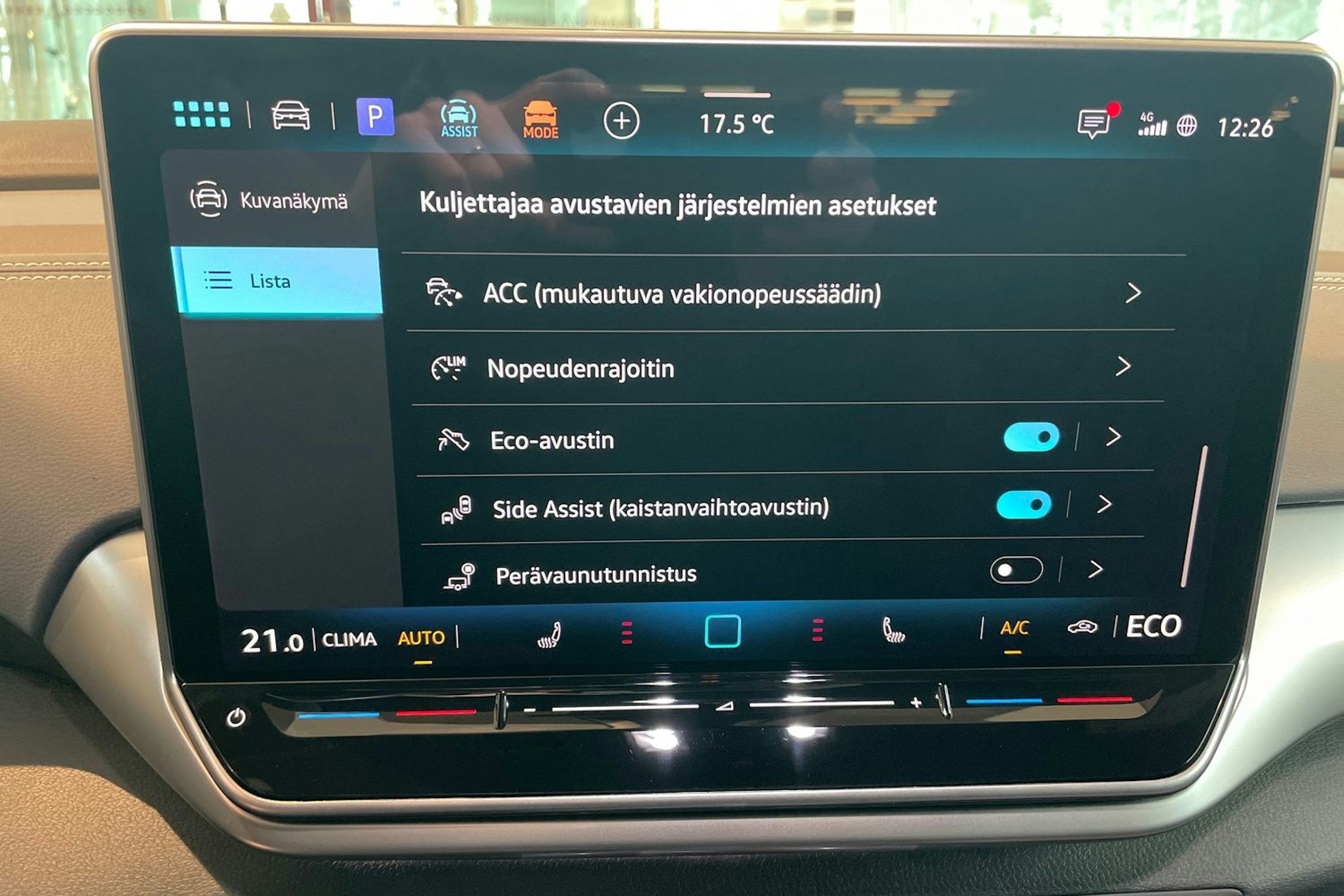 harmaa Volkswagen ID.4 2026 kuva 17.