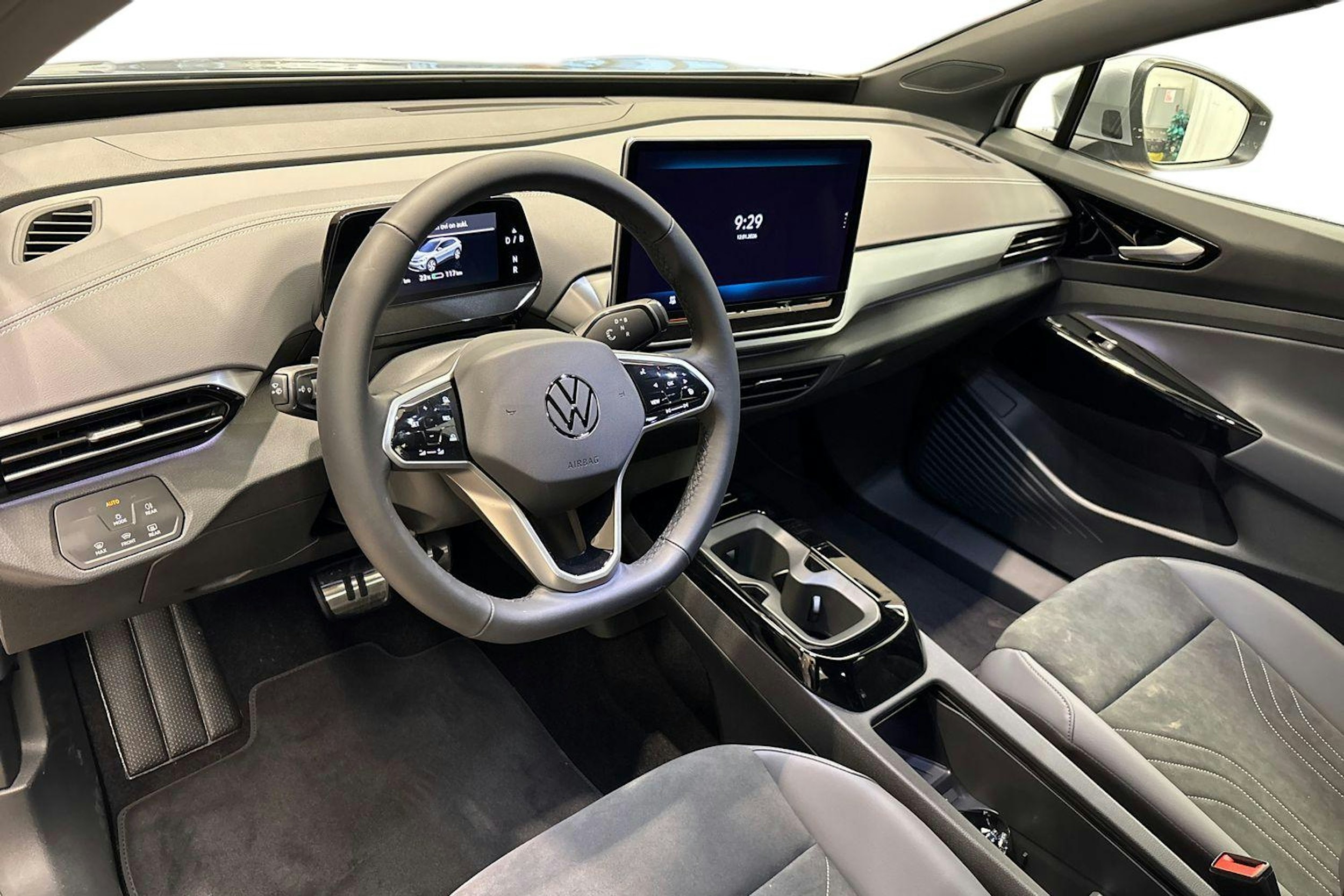 harmaa Volkswagen ID.4 2026 kuva 6.