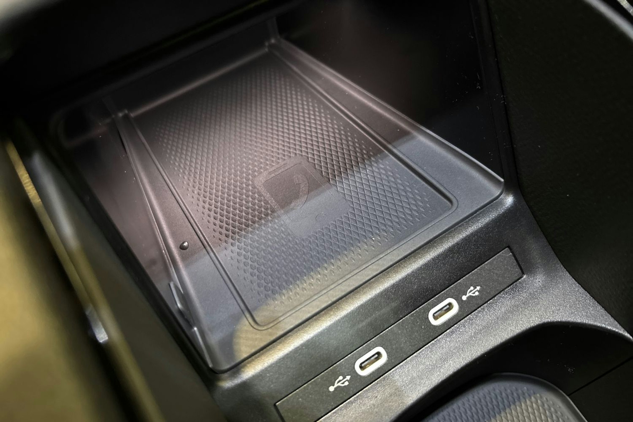 sininen Volkswagen ID.4 2026 kuva 22.