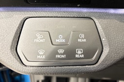 sininen Volkswagen ID.4 2026 kuva 23.