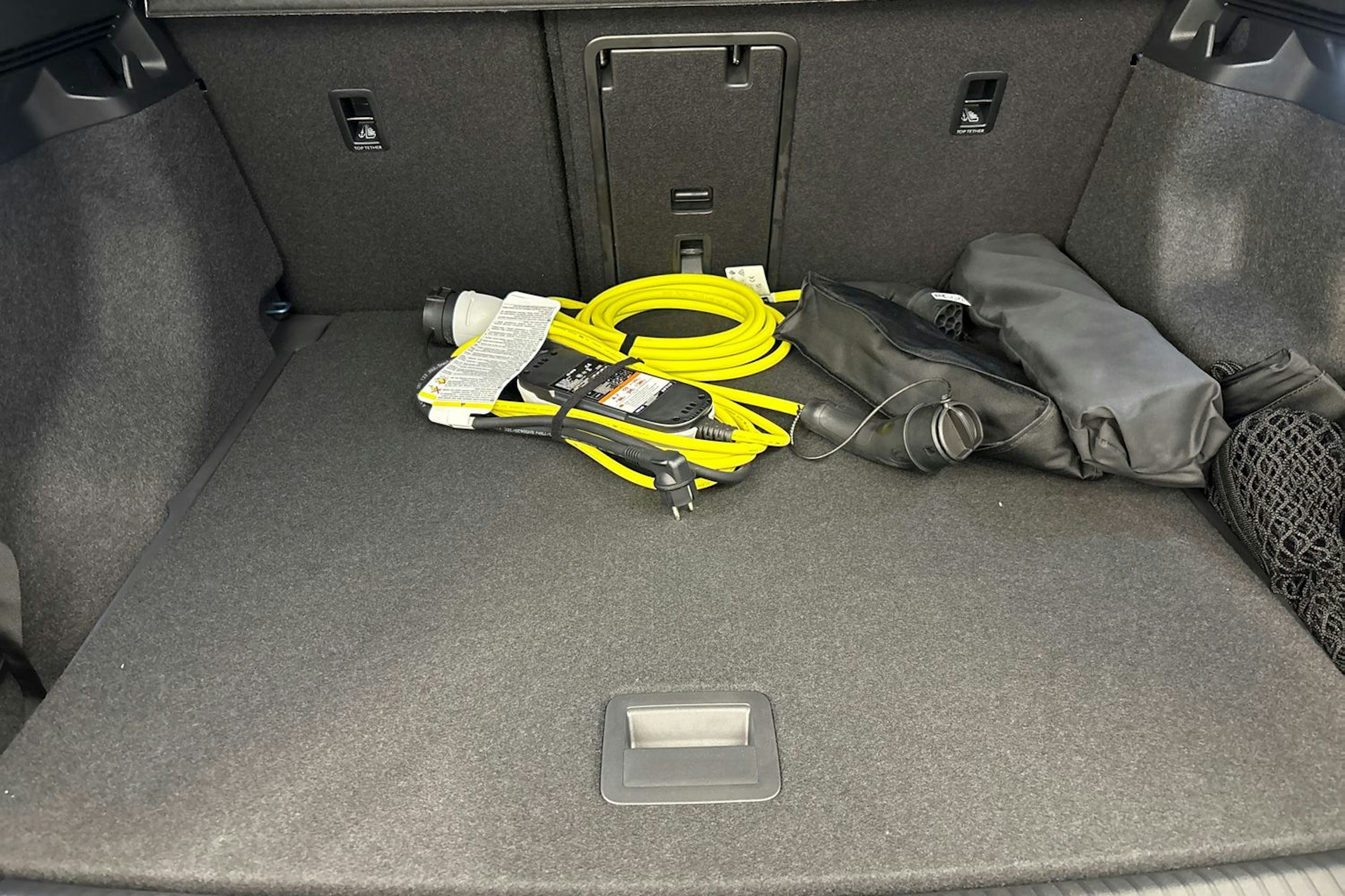 sininen Volkswagen ID.4 2026 kuva 29.