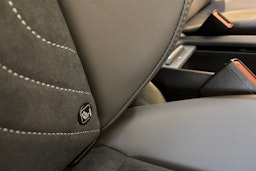 sininen Volkswagen ID.4 2026 kuva 32.