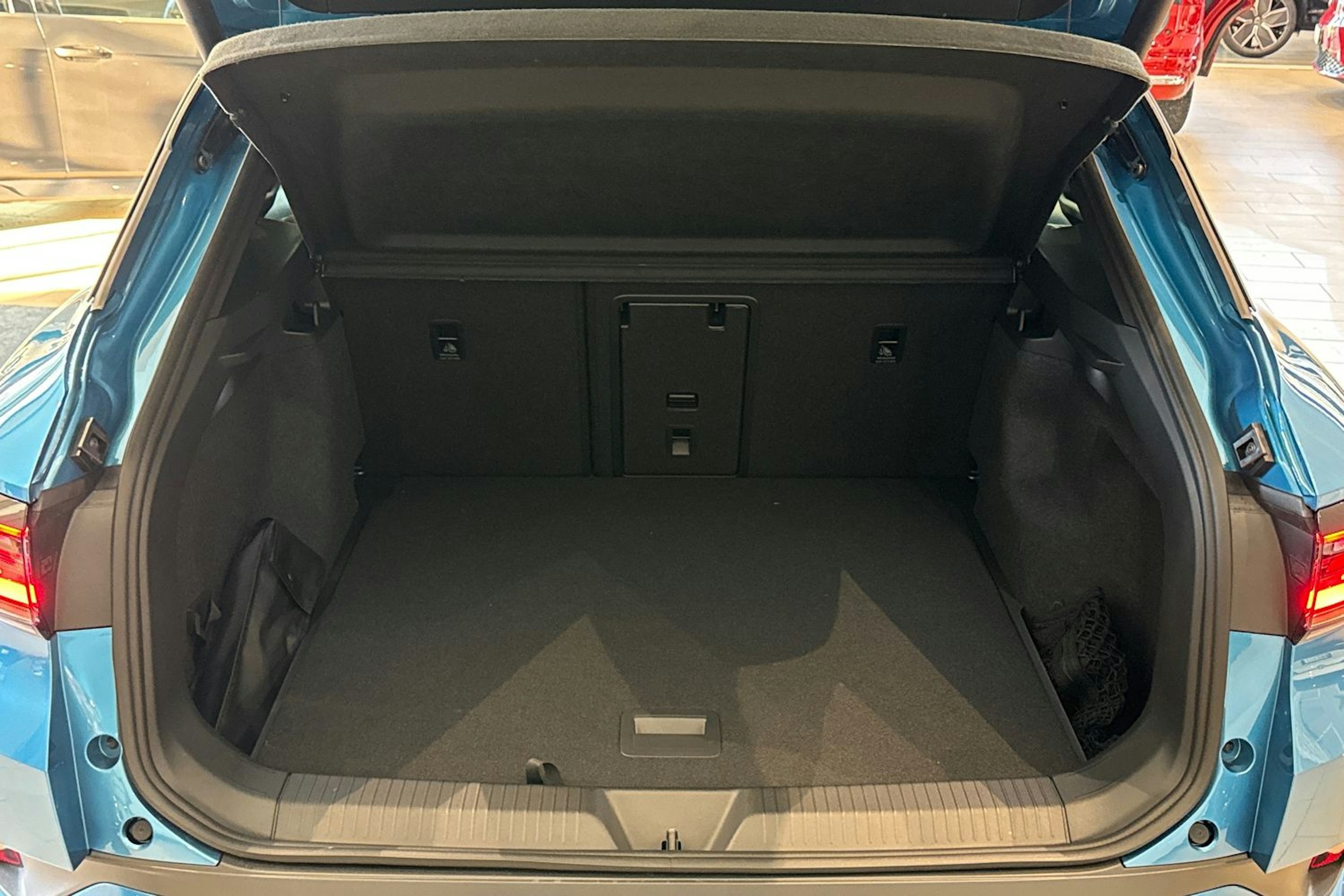 met. sininen Volkswagen ID.4 2026 kuva 11.