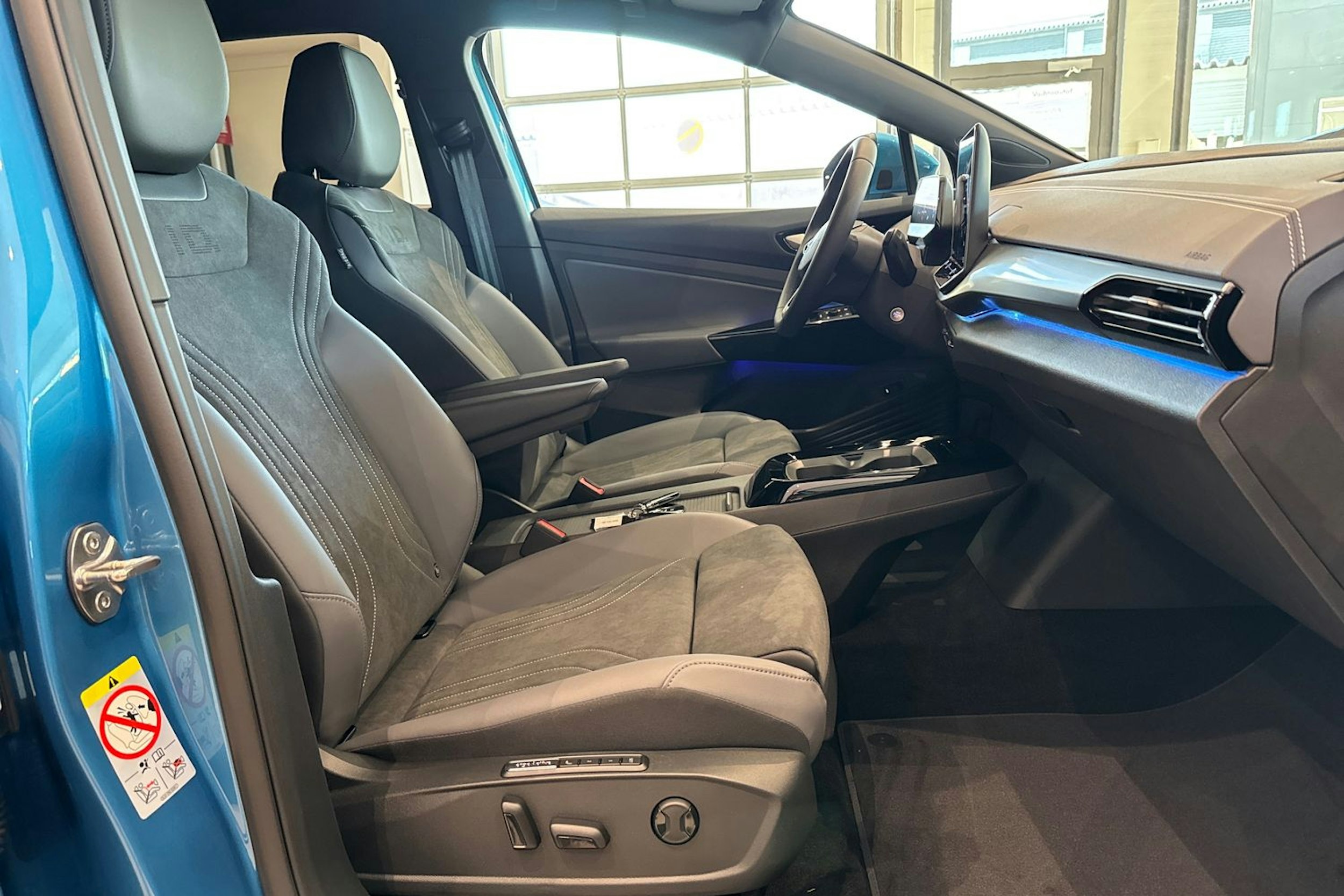 met. sininen Volkswagen ID.4 2026 kuva 14.