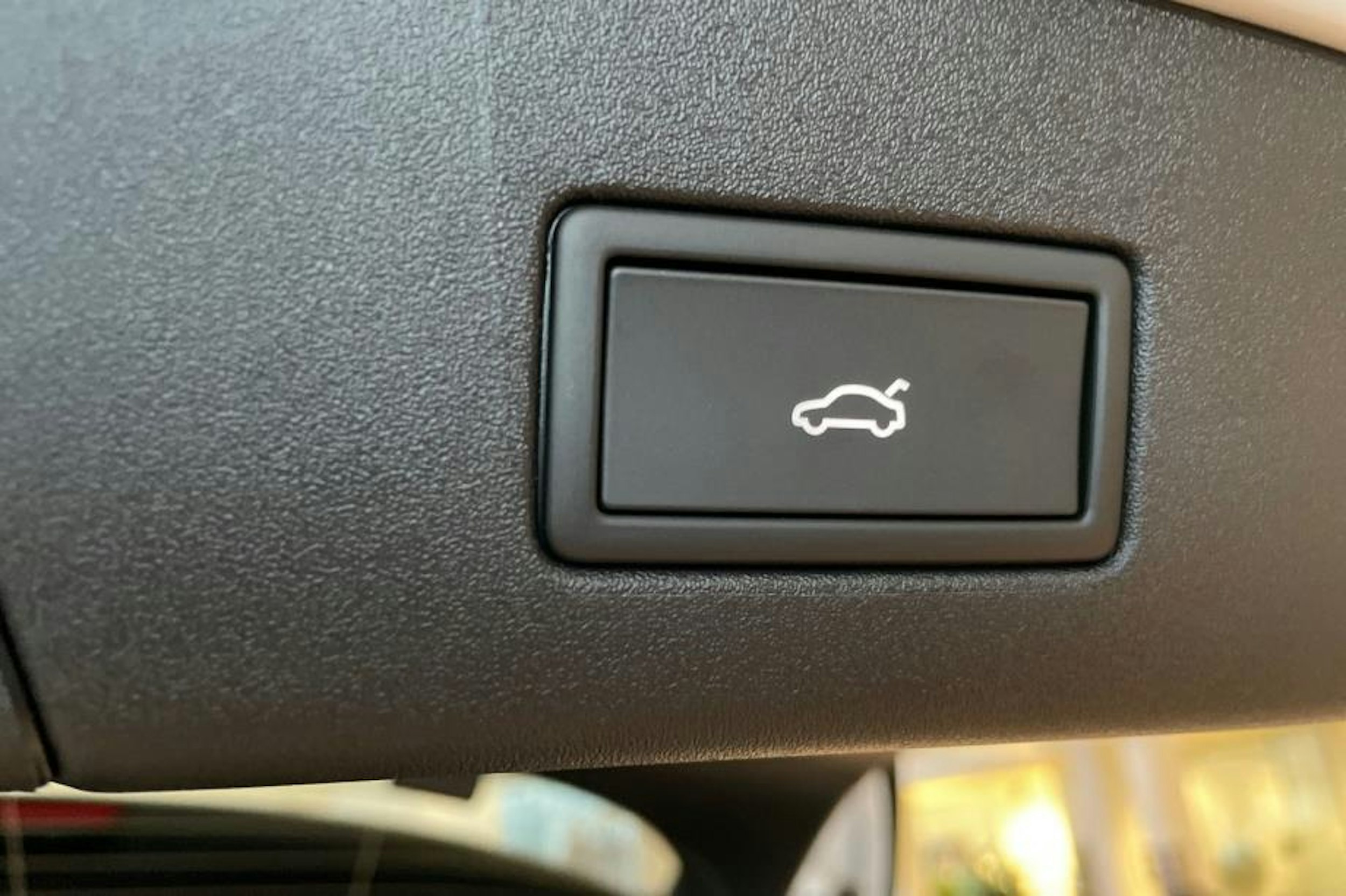 valkoinen Volkswagen ID.4 2026 kuva 13.