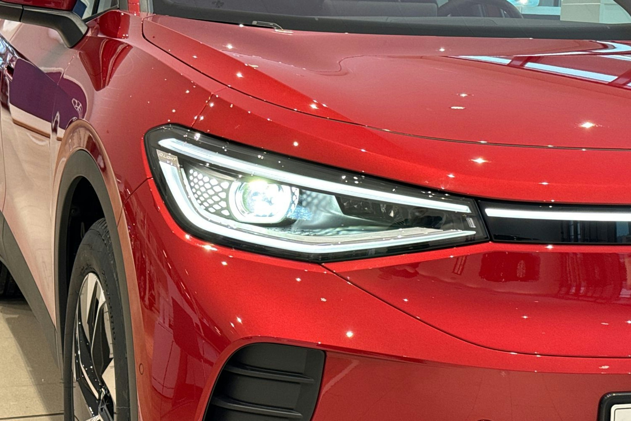 met. punainen Volkswagen ID.4 2026 kuva 10.