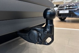 met. punainen Volkswagen ID.4 2026 kuva 11.