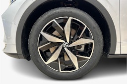 met. harmaa Volkswagen ID.4 2026 kuva 9.