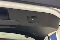 met. harmaa Volkswagen ID.4 2026 kuva 14.