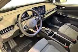 harmaa Volkswagen ID.4 2026 kuva 6.