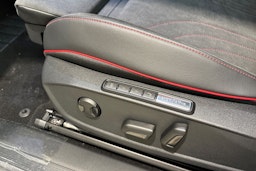 harmaa Volkswagen ID.4 2026 kuva 25.