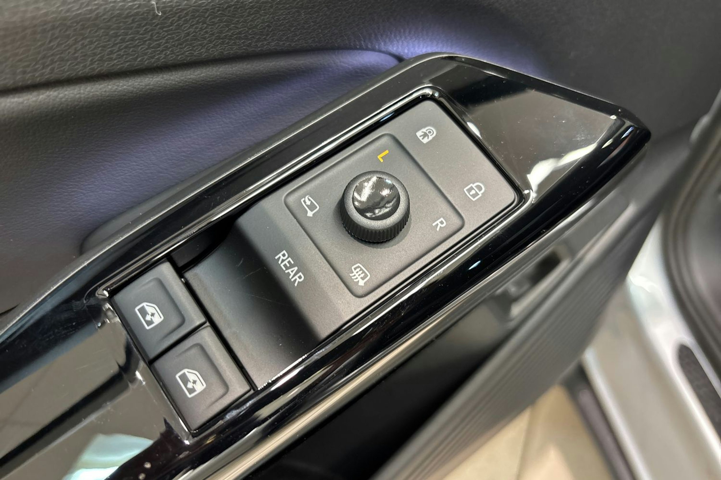 harmaa Volkswagen ID.4 2026 kuva 28.